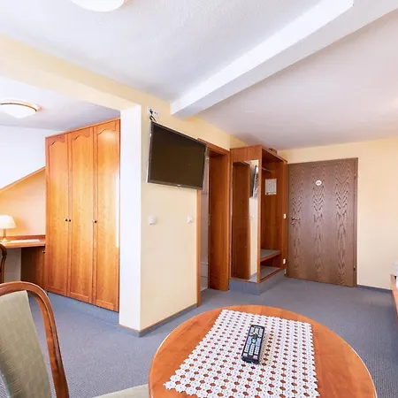 Hotel-restaurant Weinhaus Grebel 3*