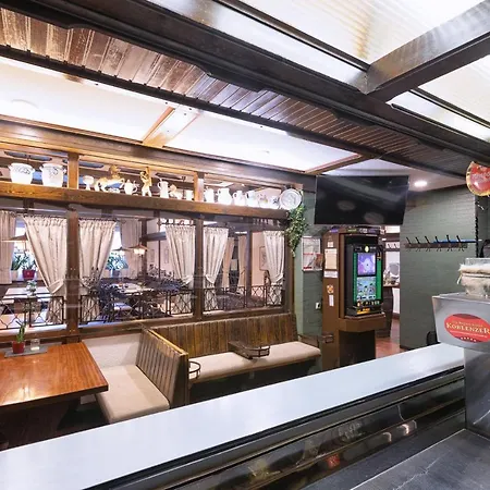 Hotel Hotel-restaurant Weinhaus Grebel 3*