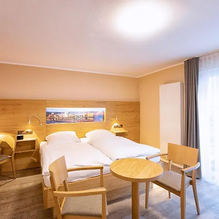 Hotel-restaurant Weinhaus Grebel 3* Koblenz (Rhineland-Palatinate)
