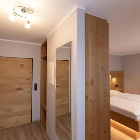 维恩豪斯格列伯餐厅酒店