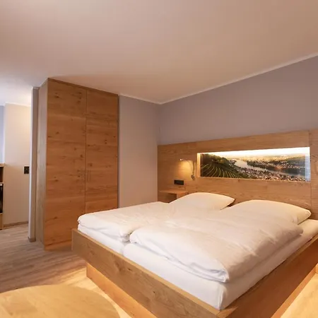 Hotel-restaurant Weinhaus Grebel Hotell