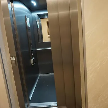 Hotel-restaurant Weinhaus Grebel 호텔 코블렌츠