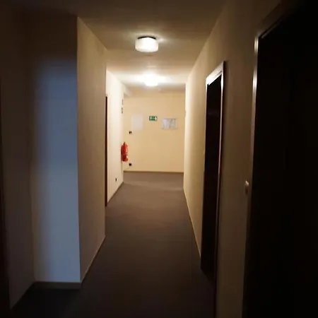 维恩豪斯格列伯餐厅酒店 科布倫茨