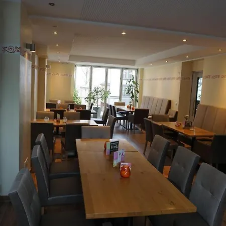 Hotel-restaurant Weinhaus Grebel 3*