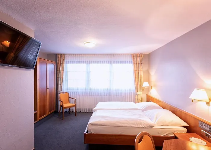 Отель Hotel-restaurant Weinhaus Grebel