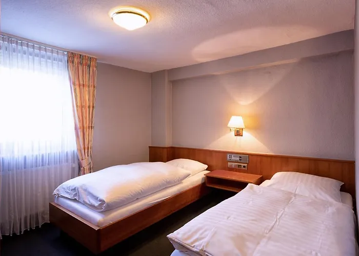 Hotel-restaurant Weinhaus Grebel 3*