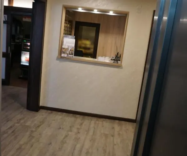 Отель Hotel-restaurant Weinhaus Grebel Кобленц